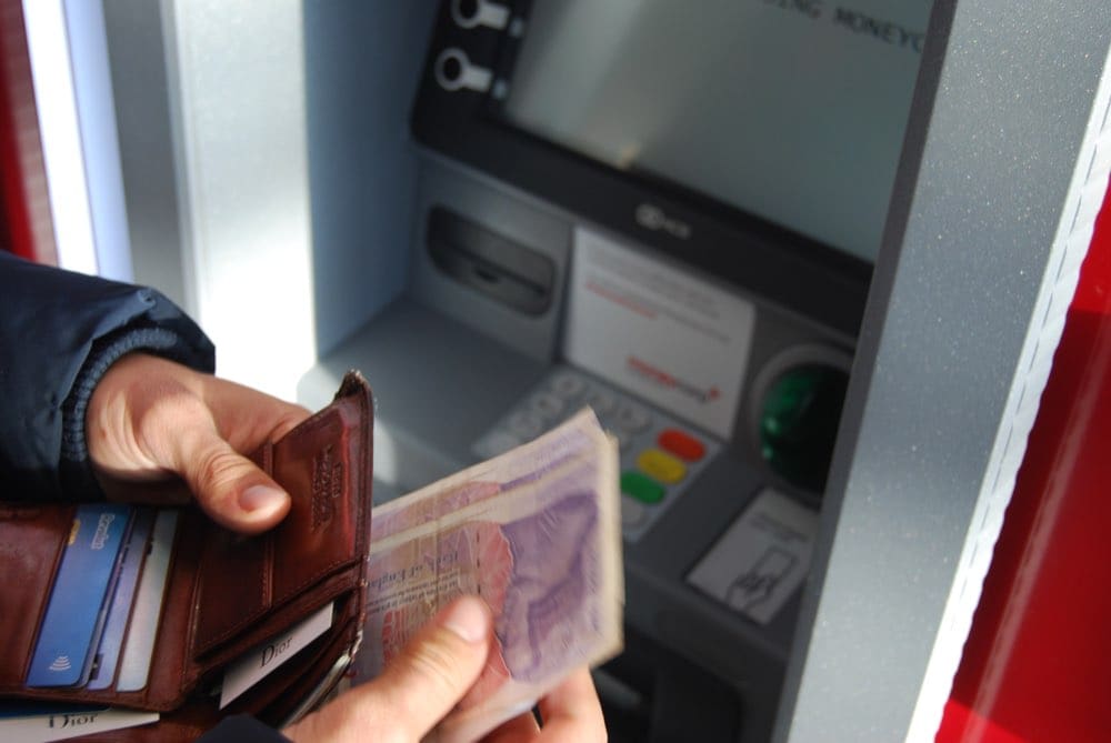 Realités à savoir avant d’ouvrir un compte bancaire à l’étranger